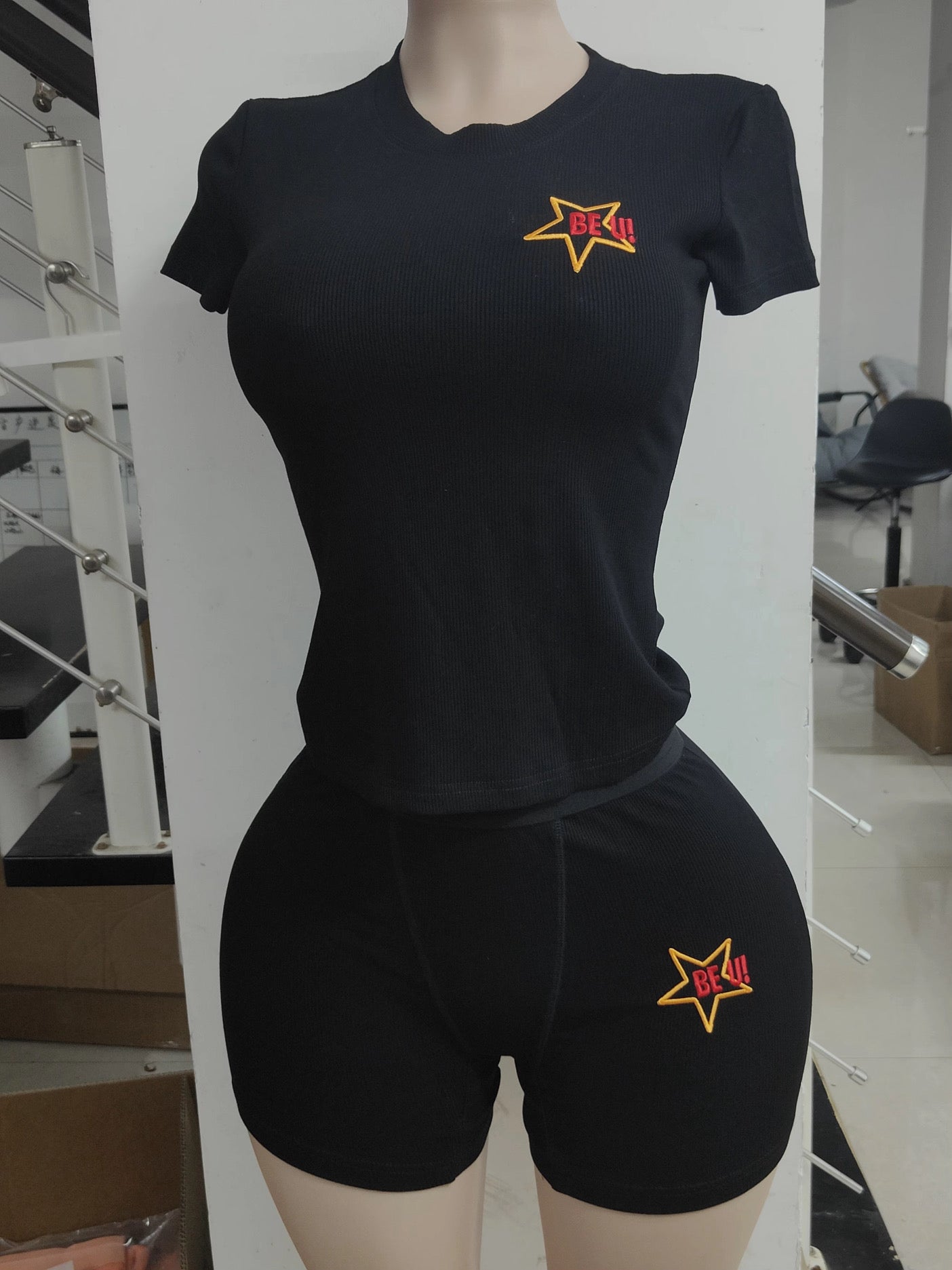 GLORY “BE U!” WOMENS 2-PIECE SET