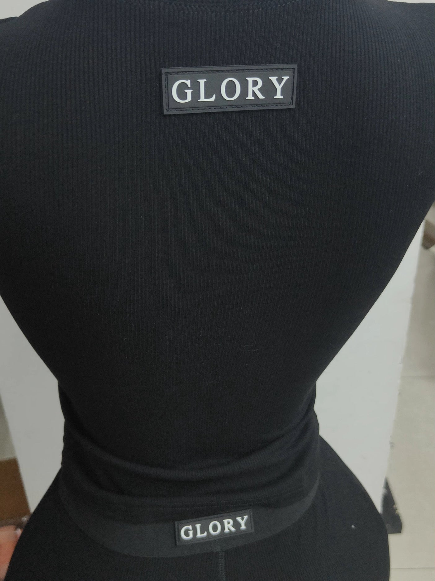 GLORY “BE U!” WOMENS 2-PIECE SET